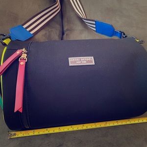 Henri Bendel ZIP-Around Neoprene Cooler/Lunch